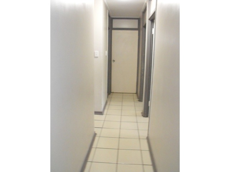 8 Haydon Crescent, Heatley QLD 4814