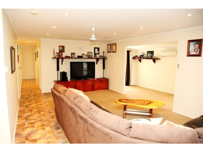 7 Ruby Round, Kelso QLD 4815