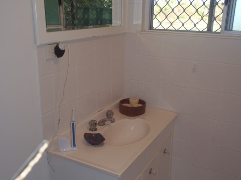 1627 Riverway Drive, Kelso QLD 4815