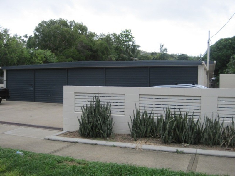 3/94 Eyre Street, North Ward QLD 4810