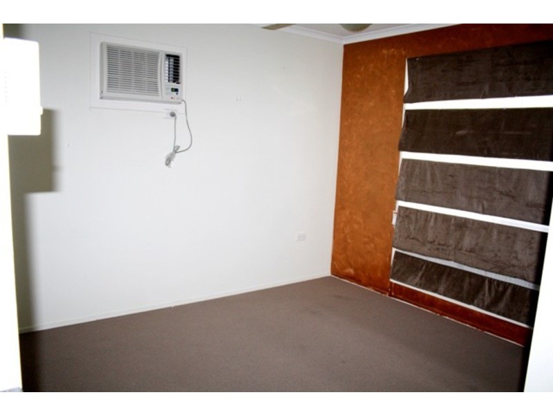 2 Sweers Court, Kirwan QLD 4817