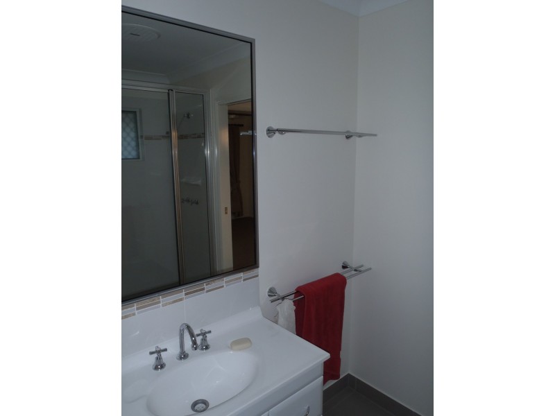 23 Oculina Street (North Shore), Burdell QLD 4818