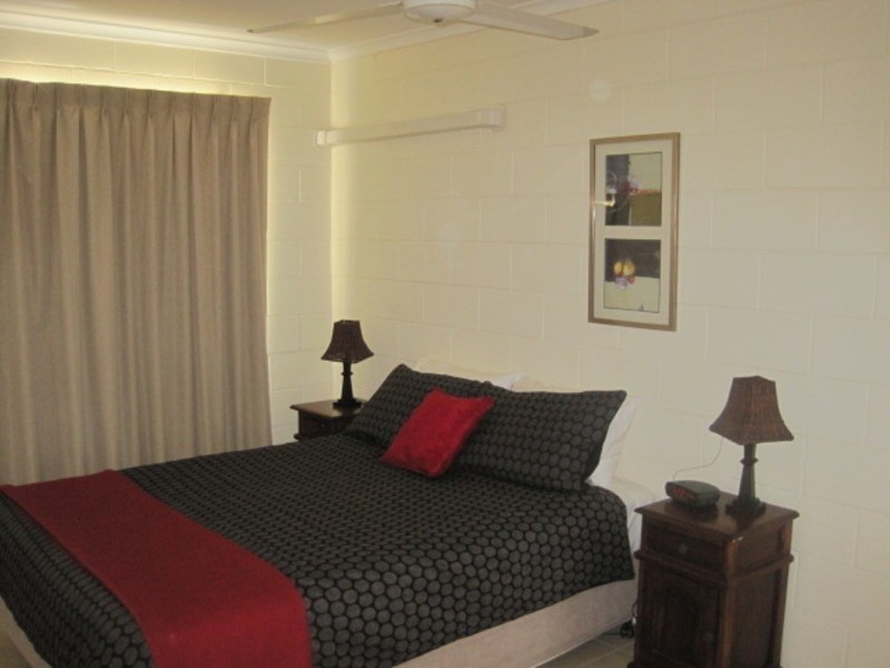 9/37 Hugh Street, West End QLD 4810