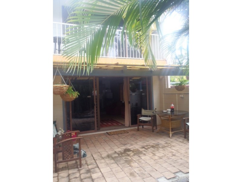 4 57 Alexandra Street, North Ward QLD 4810