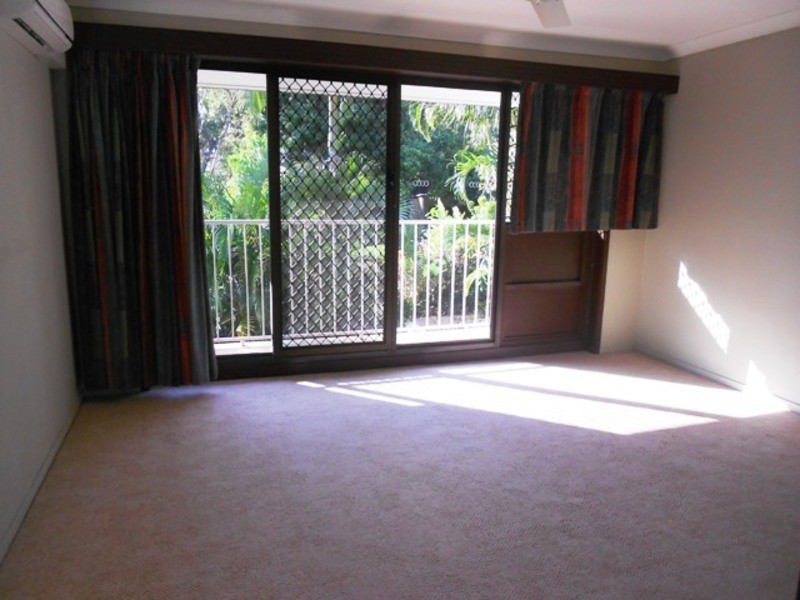 4 57 Alexandra Street, North Ward QLD 4810