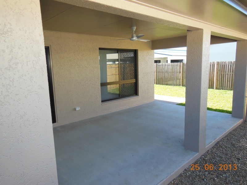 14 Molokai Street, Burdell QLD 4818