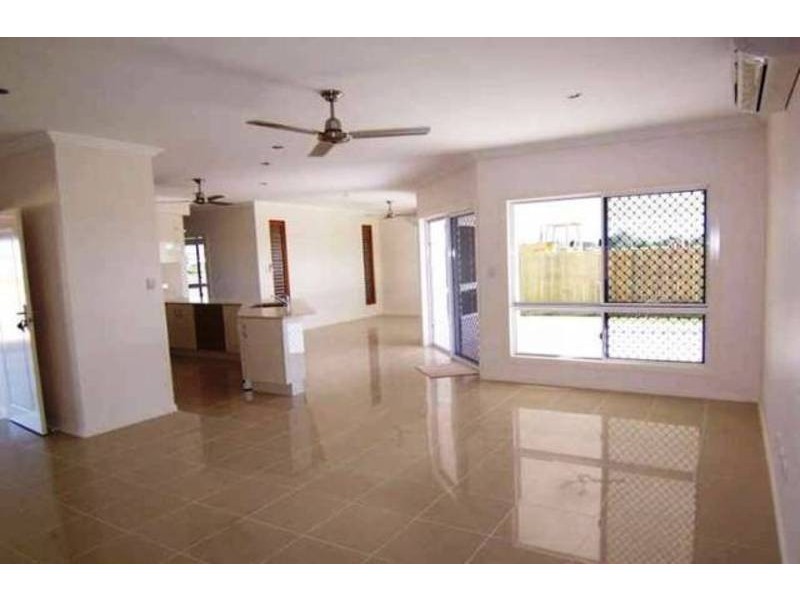 17  Waterbury Terrace (Fairfeild Waters), Idalia QLD 4811