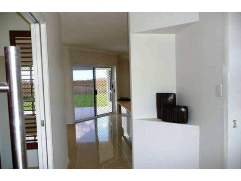 17  Waterbury Terrace (Fairfeild Waters), Idalia QLD 4811