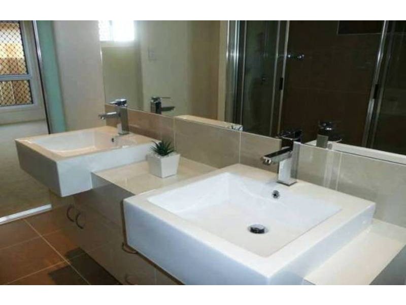 17  Waterbury Terrace (Fairfeild Waters), Idalia QLD 4811