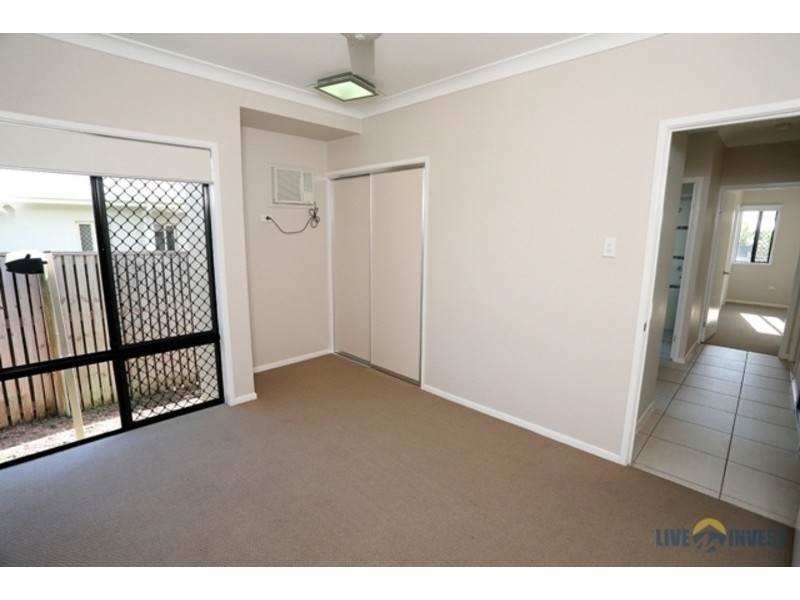 13 Shutehaven Circuit, Bushland Beach QLD 4818