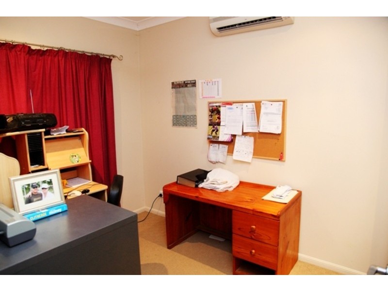 21 Tennessee Way, Kelso QLD 4815