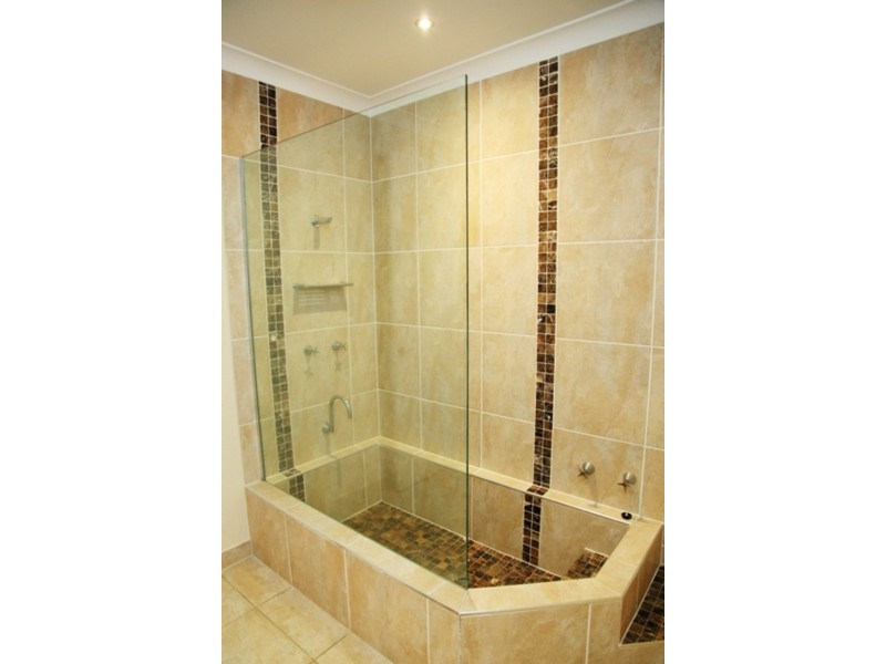 21 Tennessee Way, Kelso QLD 4815