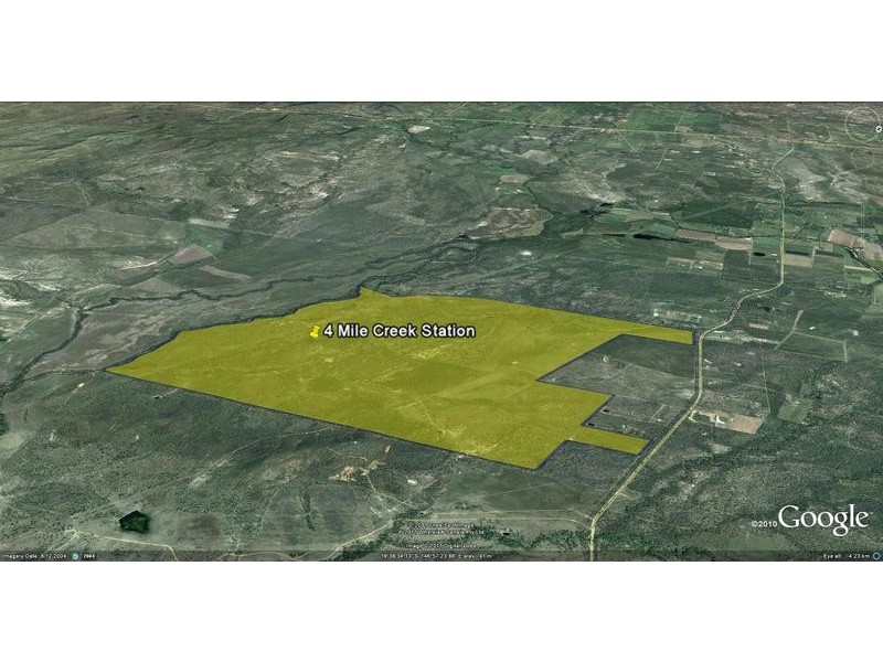 2337  Woodstock Giru Road, Majors Creek QLD 4816