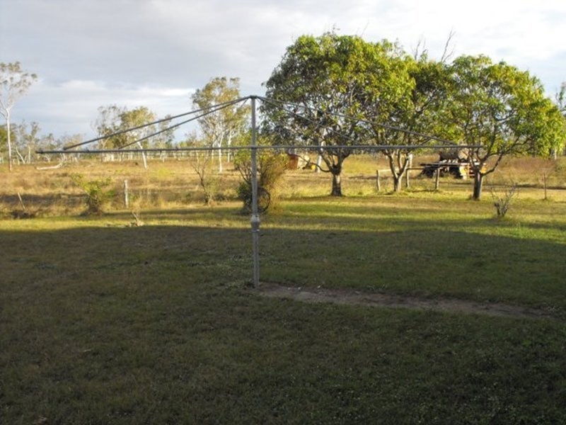 2337  Woodstock Giru Road, Majors Creek QLD 4816