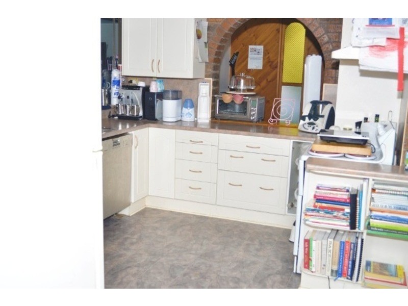 617 Ross River Road, Kirwan QLD 4817