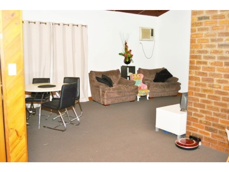 617 Ross River Road, Kirwan QLD 4817