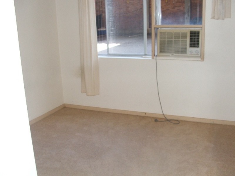 2/23A Cleveland Terrace, North Ward QLD 4810