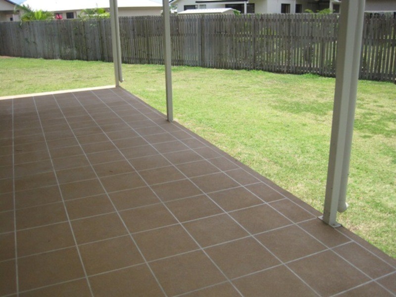 22 Wexford Crescent, Mount Low QLD 4818