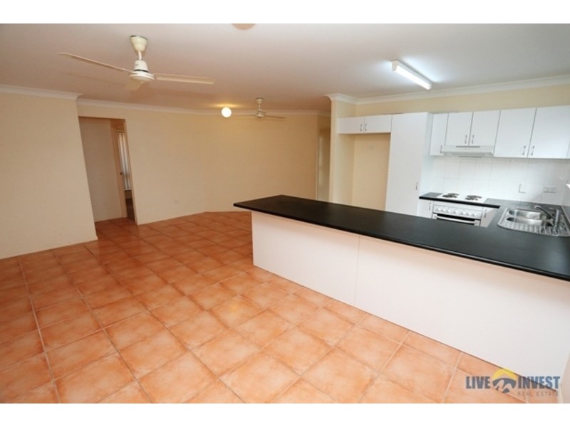 8 Pinnata Place, Kirwan QLD 4817