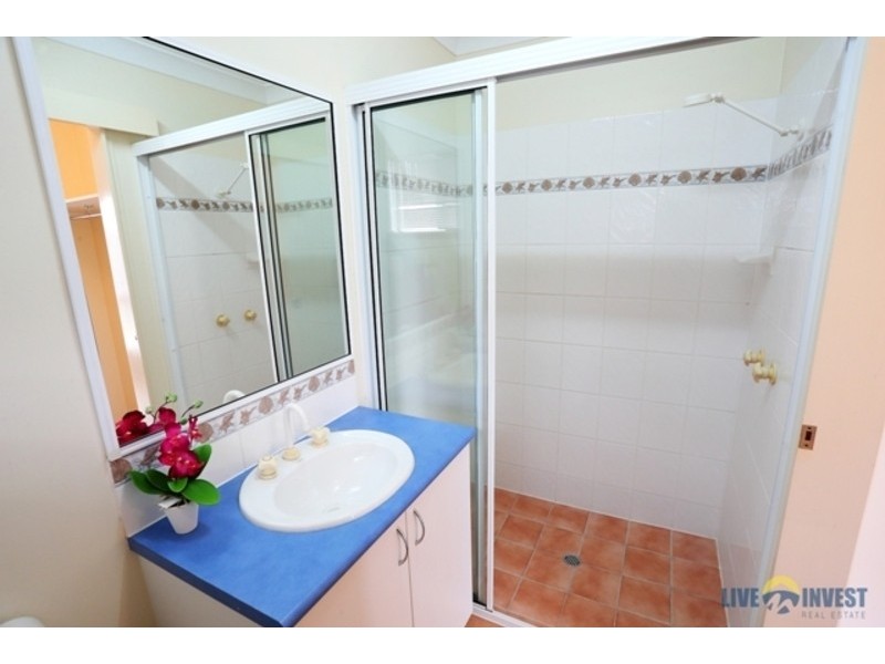 8 Pinnata Place, Kirwan QLD 4817