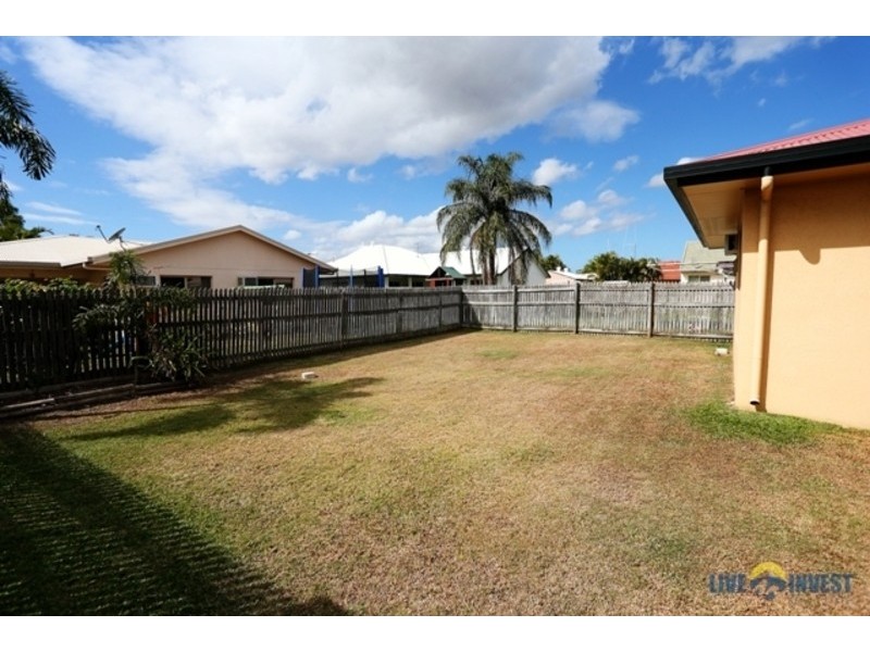 8 Pinnata Place, Kirwan QLD 4817