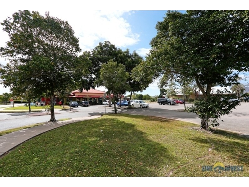 8 Pinnata Place, Kirwan QLD 4817