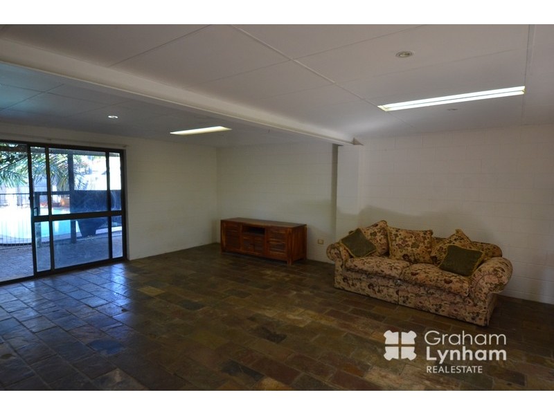 15 Victor Street, Cranbrook QLD 4814