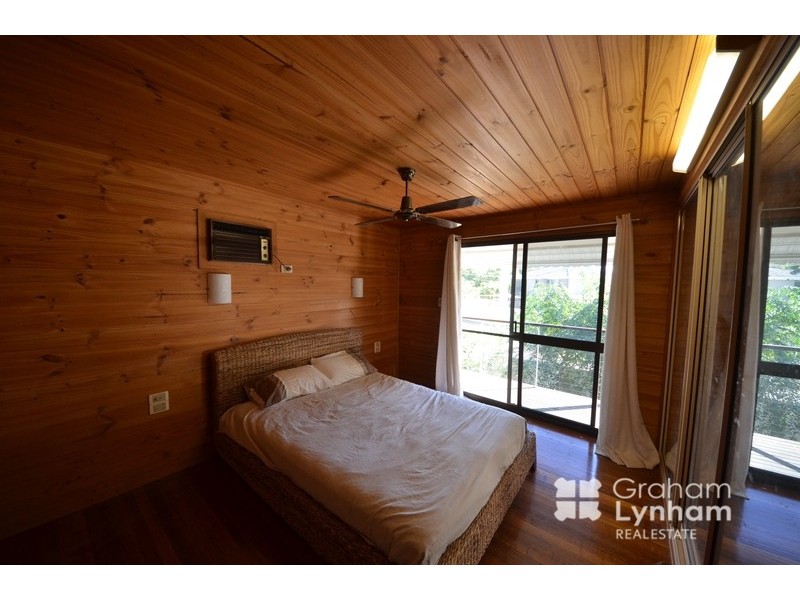 15 Victor Street, Cranbrook QLD 4814