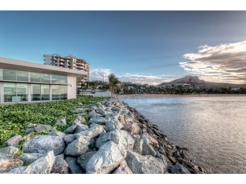 43/7 Mariners North, Townsville City QLD 4810