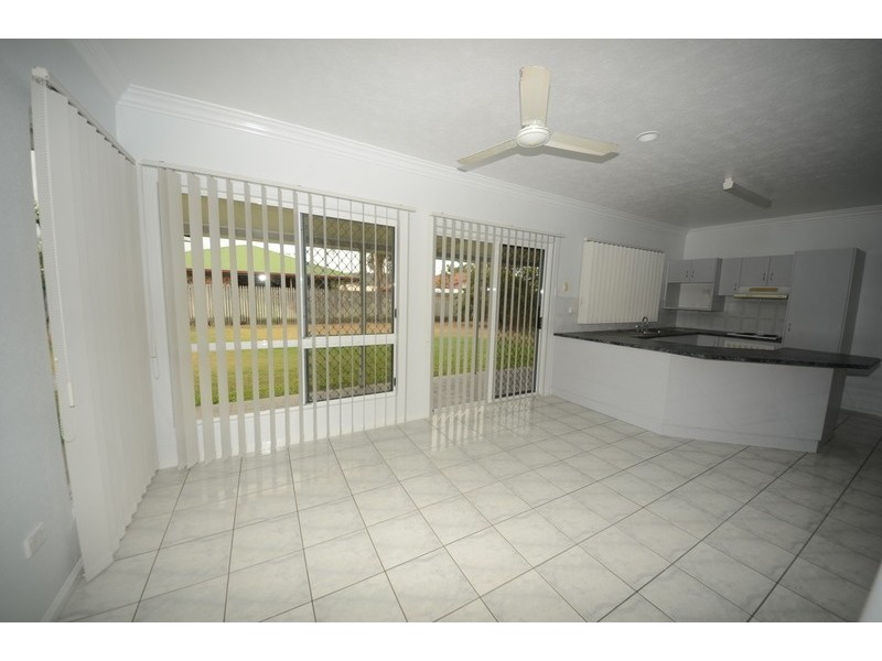 8 Brecon Court, Kirwan QLD 4817