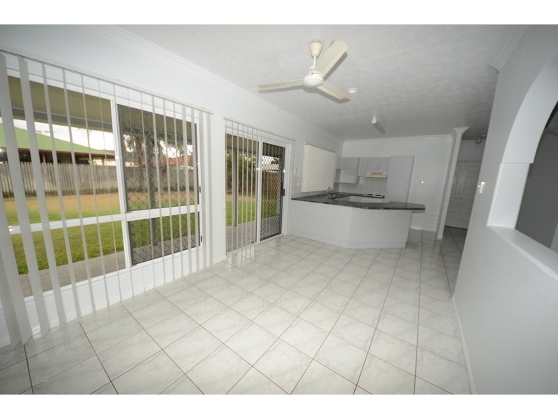 8 Brecon Court, Kirwan QLD 4817