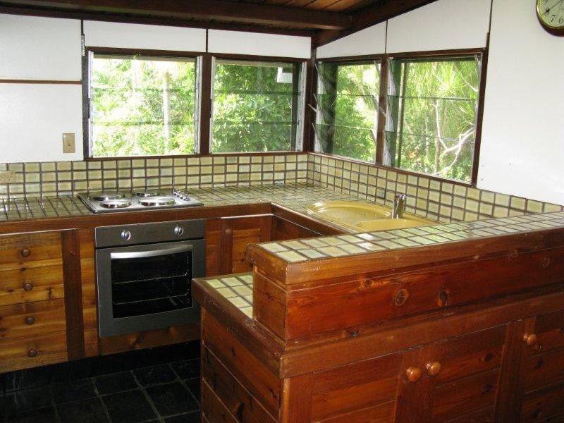7 Mirabel Avenue, Magnetic Island QLD 4819