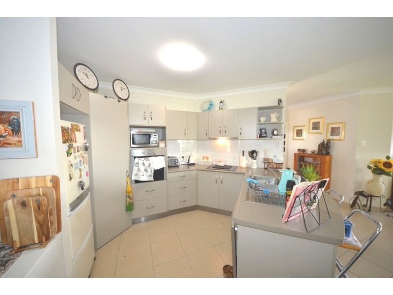 Bushland Beach QLD 4818