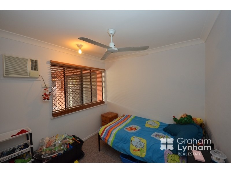 33 Riley Circuit, Kirwan QLD 4817