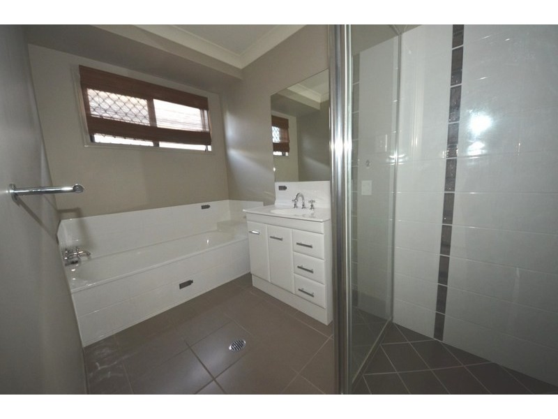 Kirwan QLD 4817