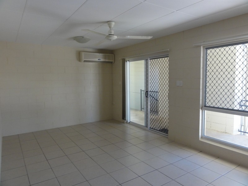 5/39 Armstrong, Hermit Park QLD 4812