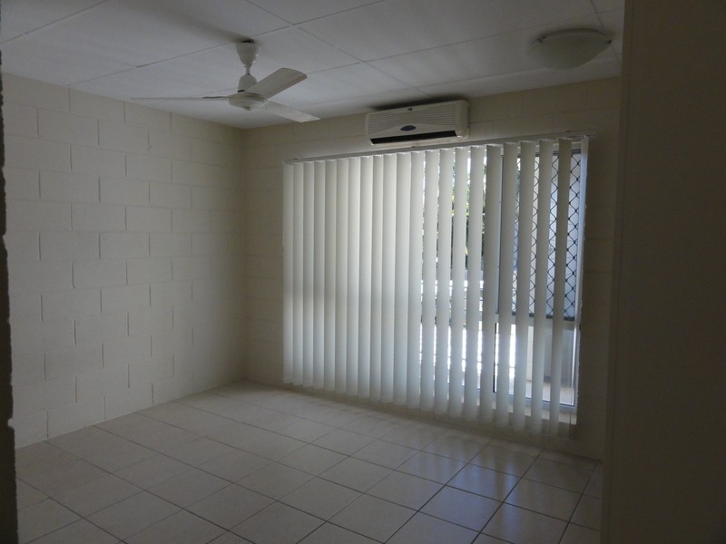 5/39 Armstrong, Hermit Park QLD 4812