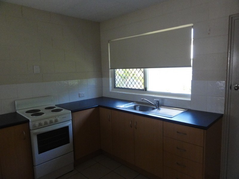 5/39 Armstrong, Hermit Park QLD 4812