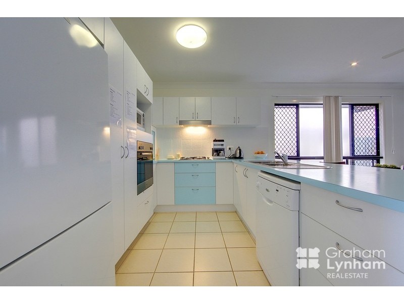 8 Laurie Motti Parade, Kirwan QLD 4817