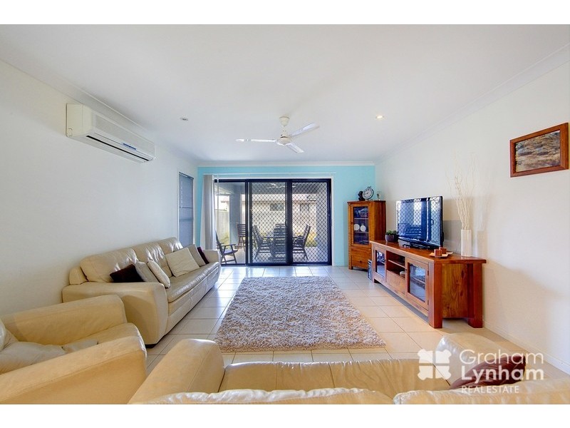 8 Laurie Motti Parade, Kirwan QLD 4817