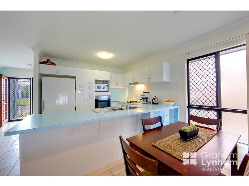 8 Laurie Motti Parade, Kirwan QLD 4817
