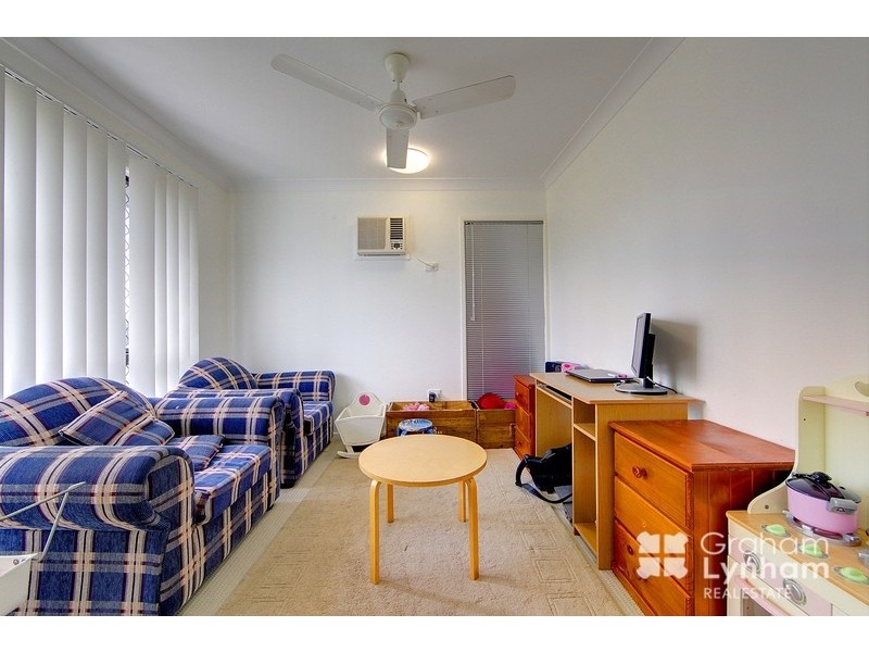 8 Laurie Motti Parade, Kirwan QLD 4817