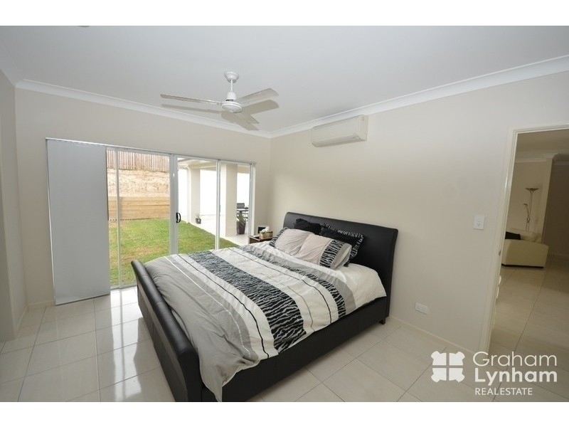 Bushland Beach QLD 4818