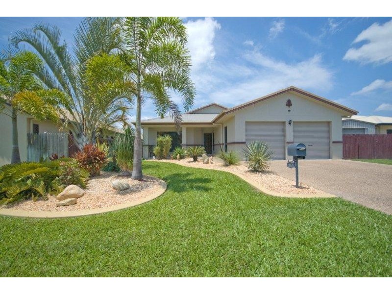 67 Bamboo Crescent, Mount Louisa QLD 4814