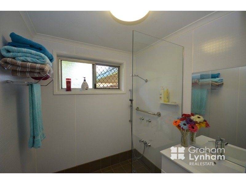 17 President Street, Kirwan QLD 4817