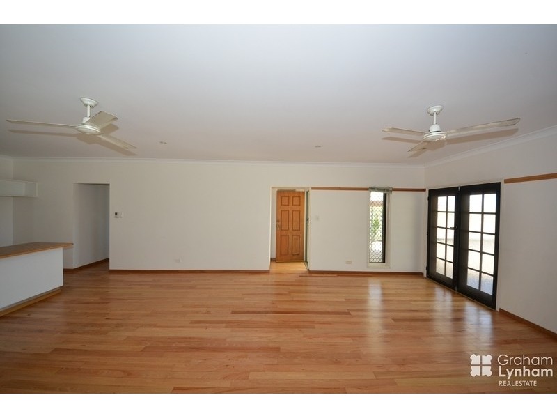 Railway Estate QLD 4810