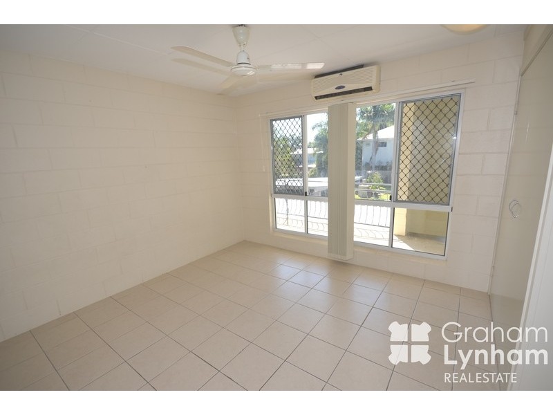 Hermit Park QLD 4812