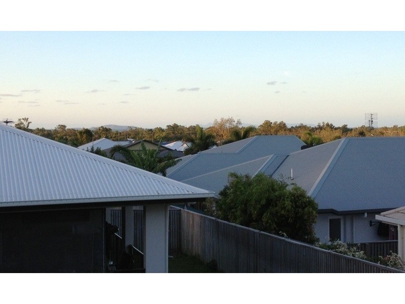 7 Platypus Street, Bushland Beach QLD 4818