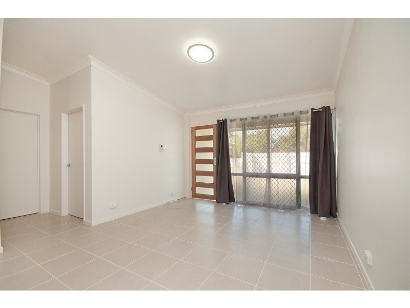 3/9 Halloran Street, Hermit Park QLD 4812