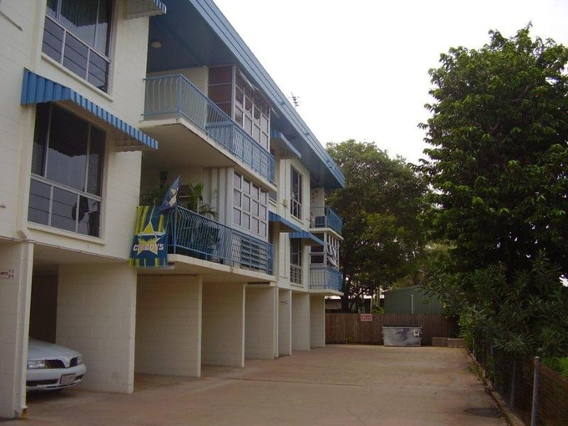 6/7 Ackers Street, Hermit Park QLD 4812